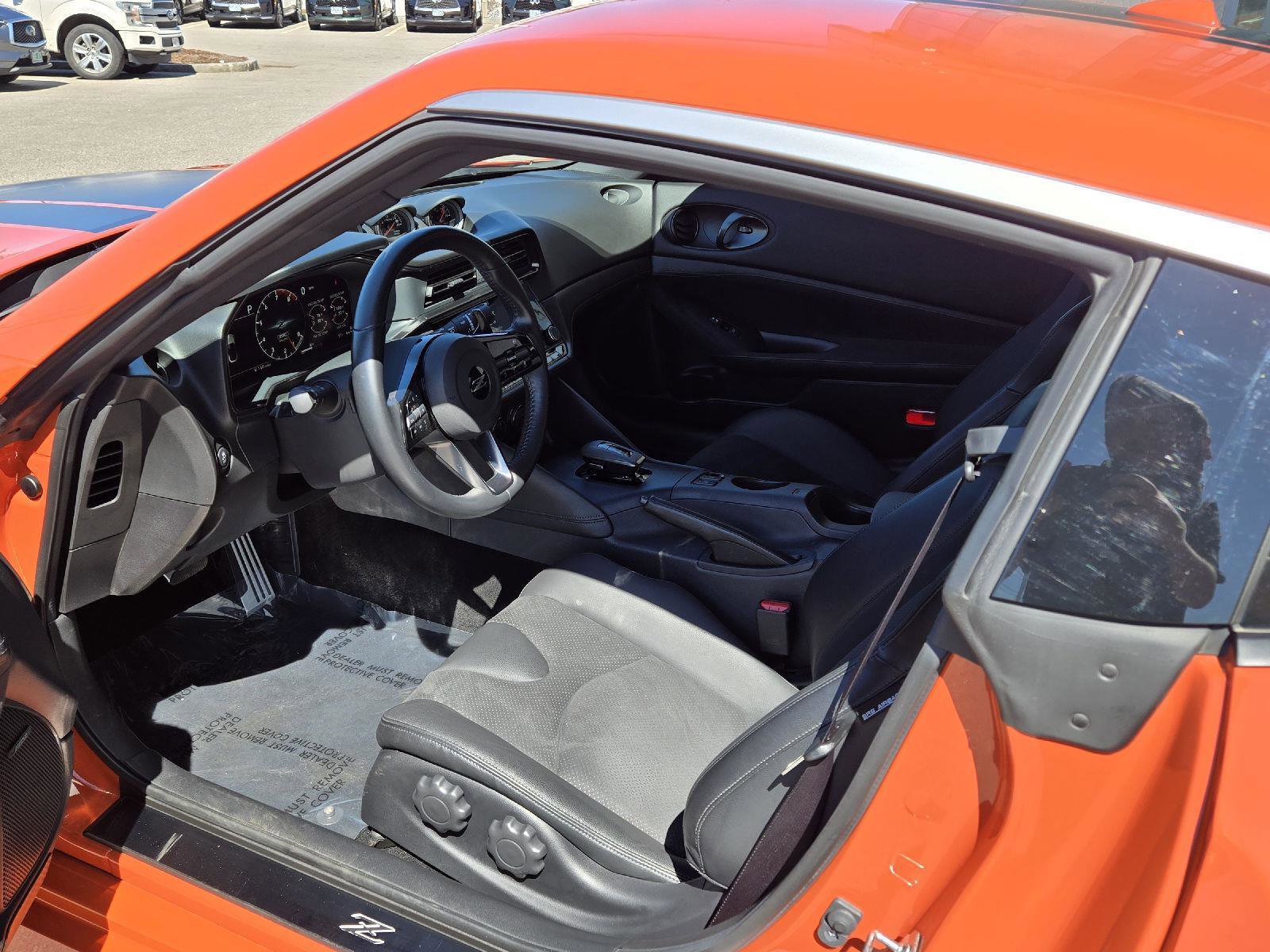 Used 2024 Nissan Z Performance w/ Heritage Edition RWD image 6