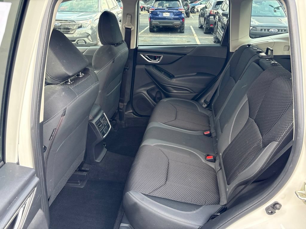 Used 2020 Subaru Forester Premium AWD/4WD image 9
