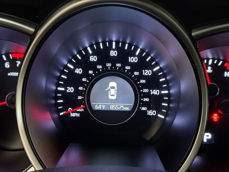 Used 2015 Kia Optima LX FWD image 15