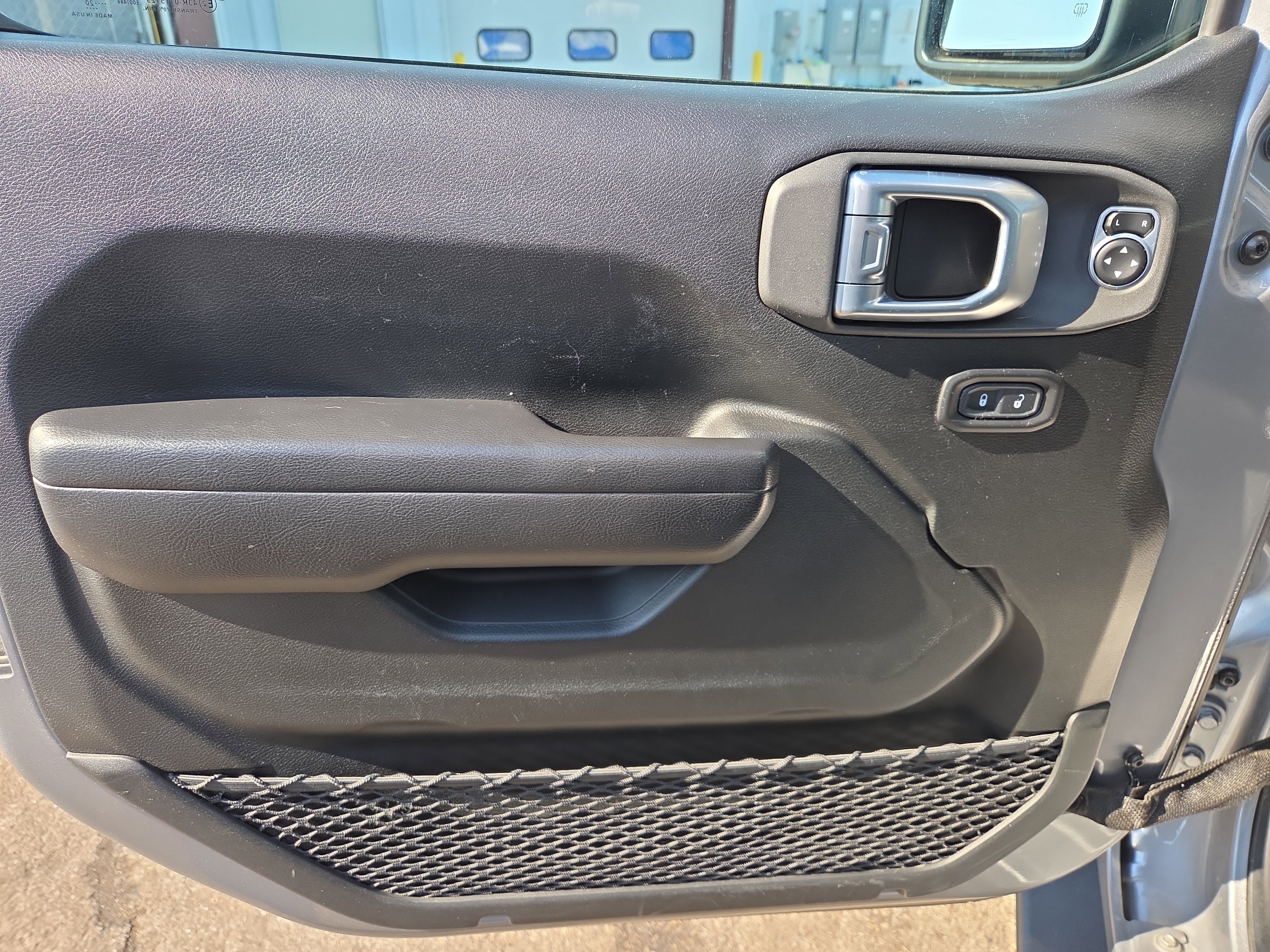 Used 2020 Jeep Wrangler Unlimited Rubicon w/ Quick Order Package 28Y Recon image 6