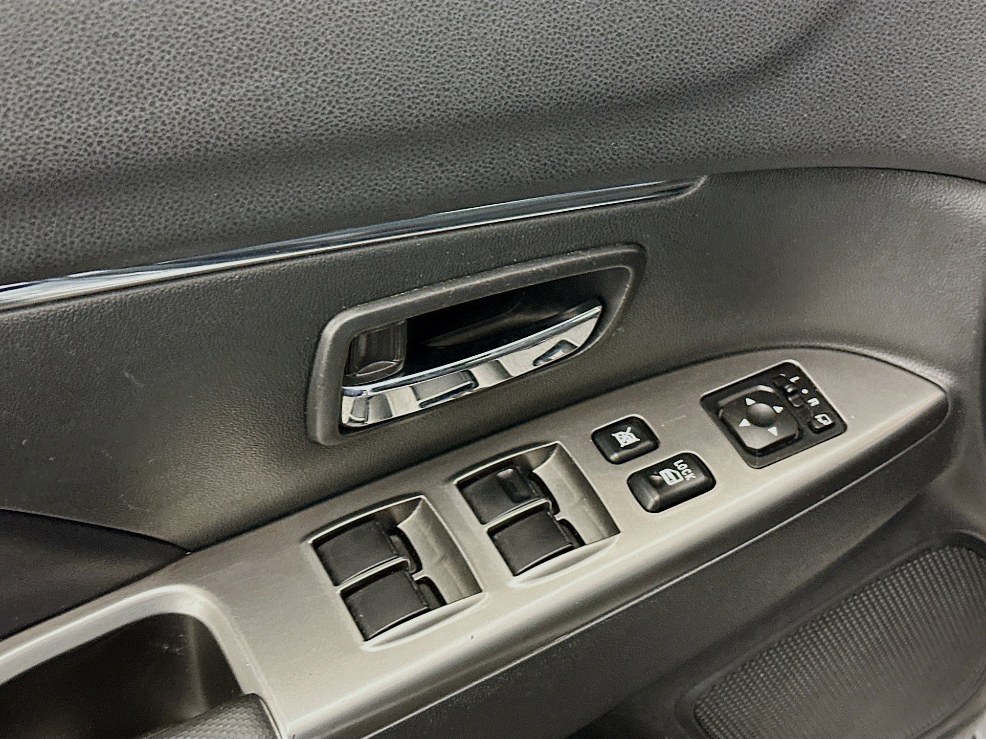 Used 2024 Mitsubishi Outlander Sport SE image 15