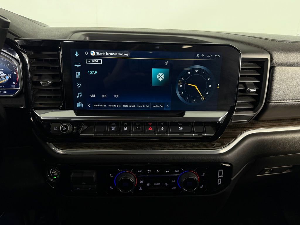 Used 2025 Chevrolet Silverado 2500 LT w/ Convenience Package image 20