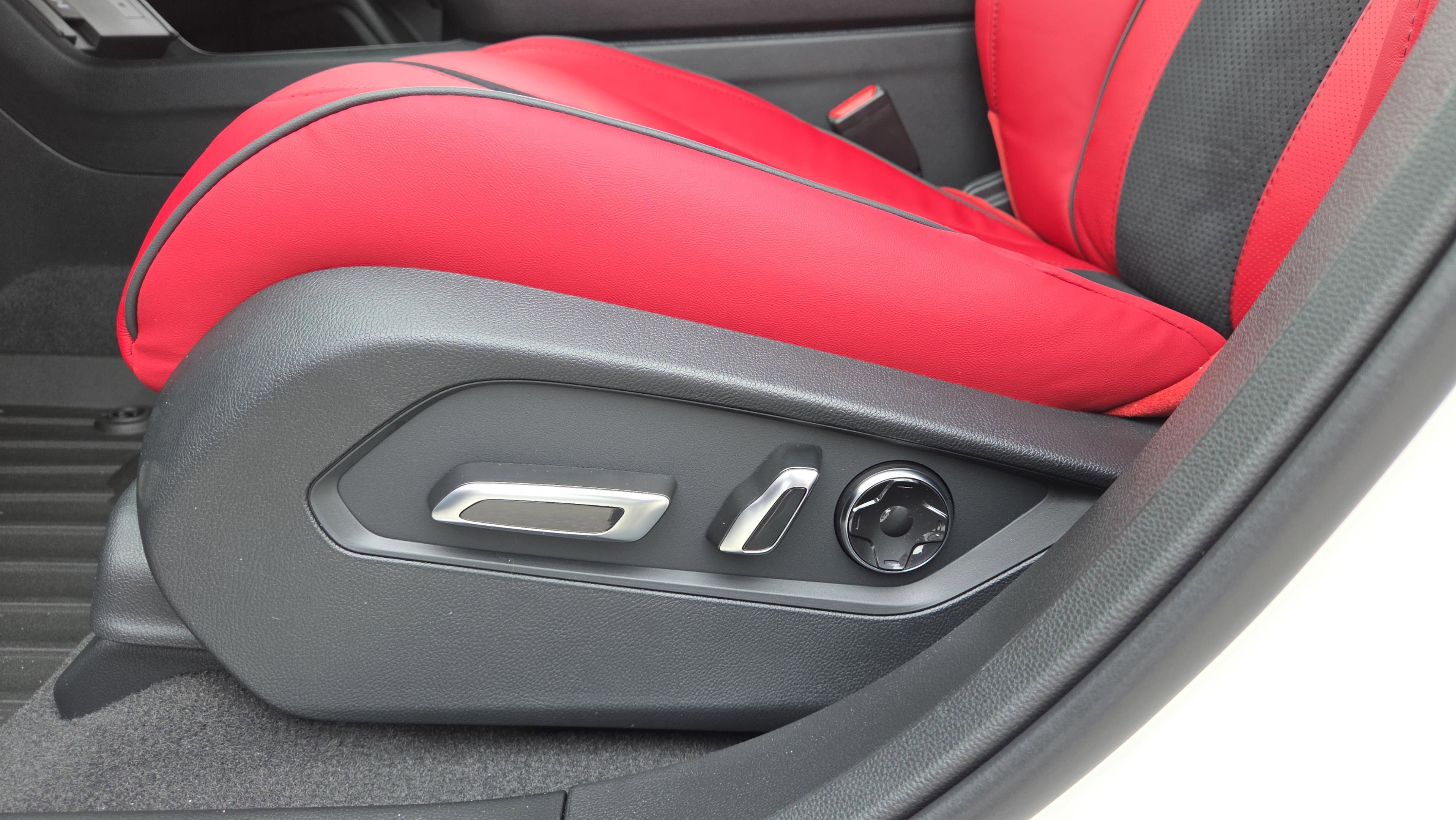 New 2026 Acura RDX A-Spec image 10