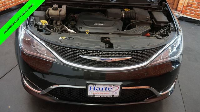 Used 2019 Chrysler Pacifica Touring-L w/ Advanced Safetytec Group image 68