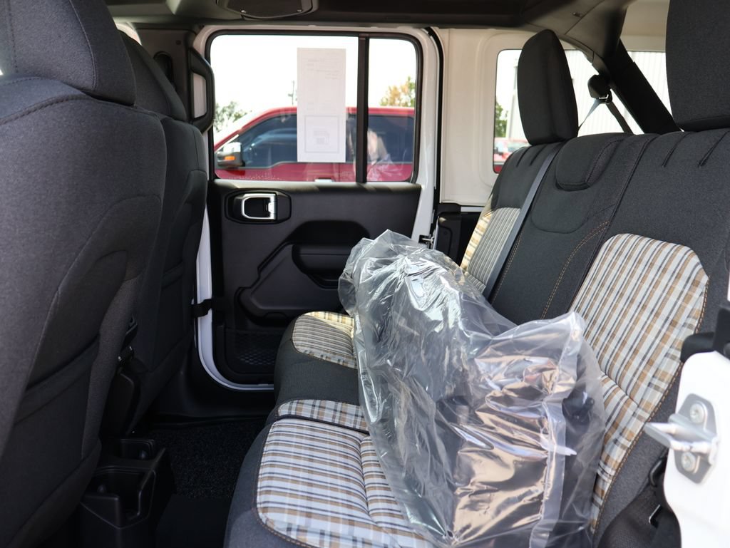 New 2026 Jeep Wrangler Unlimited Sport AWD/4WD image 16