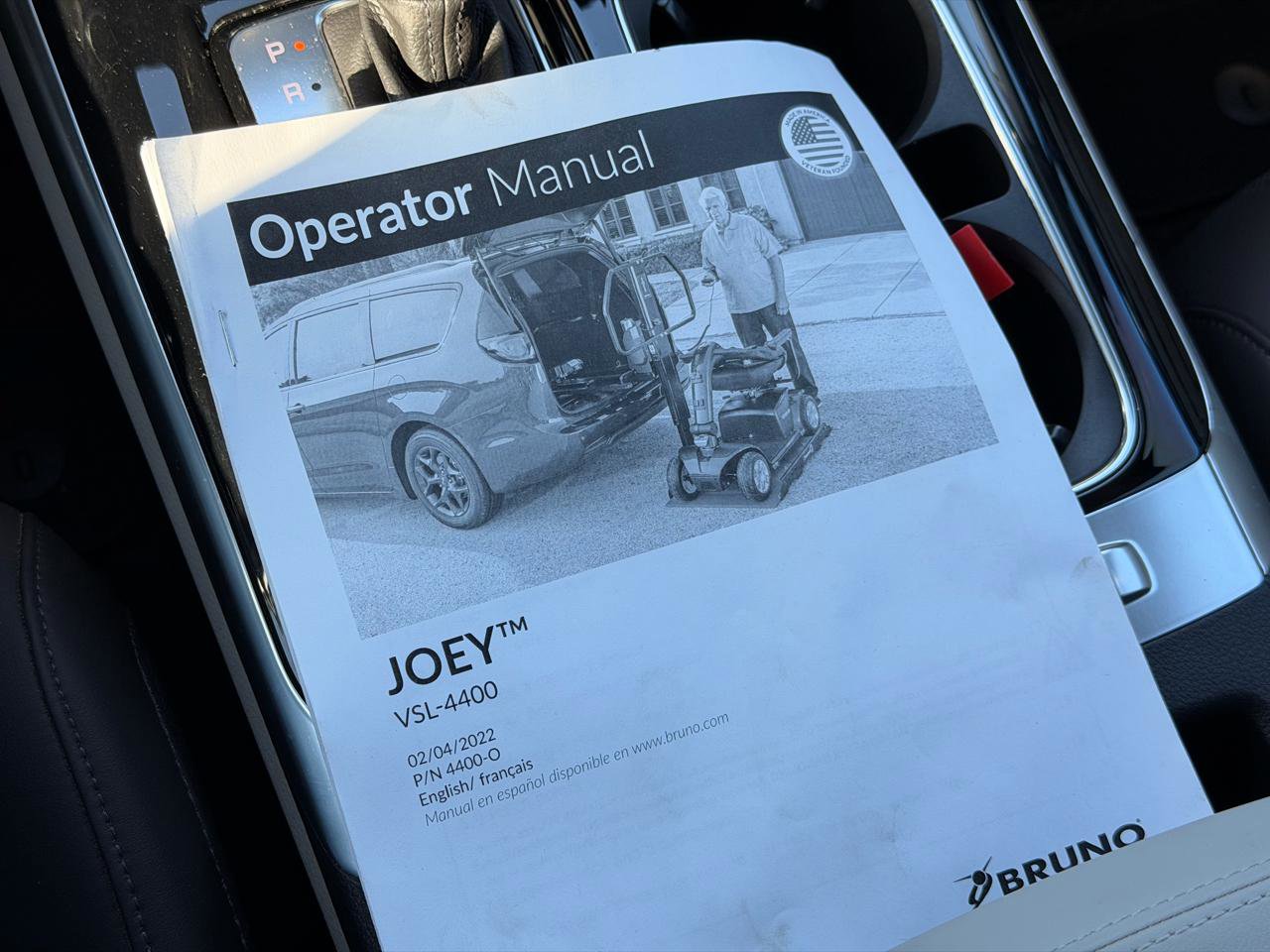 Used 2024 Kia Carnival EX image 53