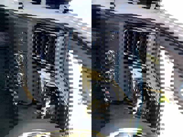 New 2026 GMC Sierra 2500 Denali w/ Technology Package image 18