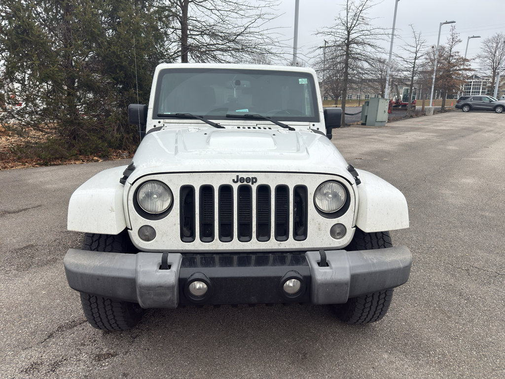 Used 2015 Jeep Wrangler Unlimited Sahara image 8