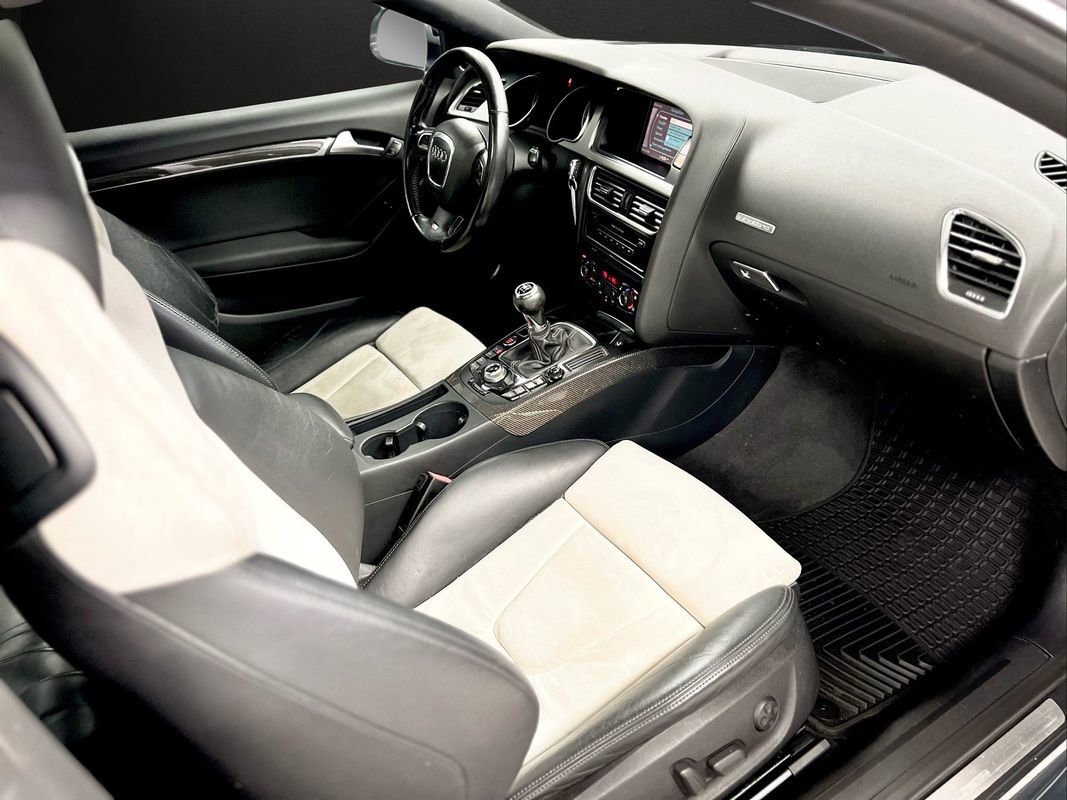 Used 2009 Audi S5 4.2 AWD/4WD image 15