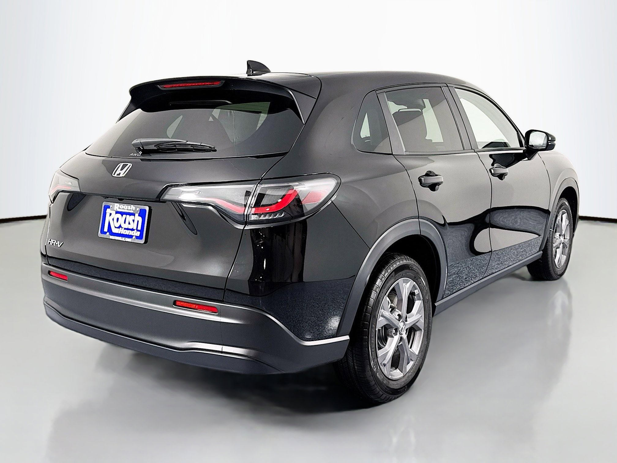 New 2026 Honda HR-V LX image 5