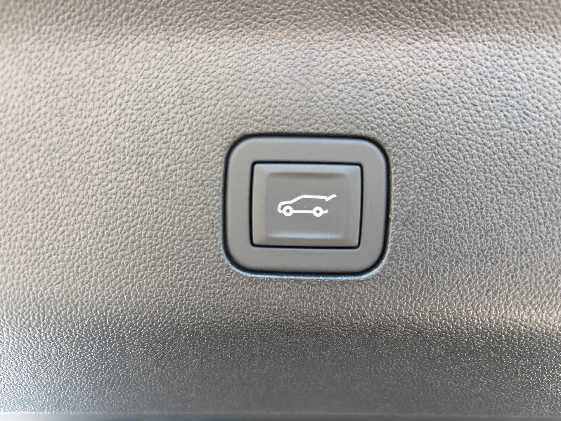 New 2025 Chevrolet Tahoe Premier image 11