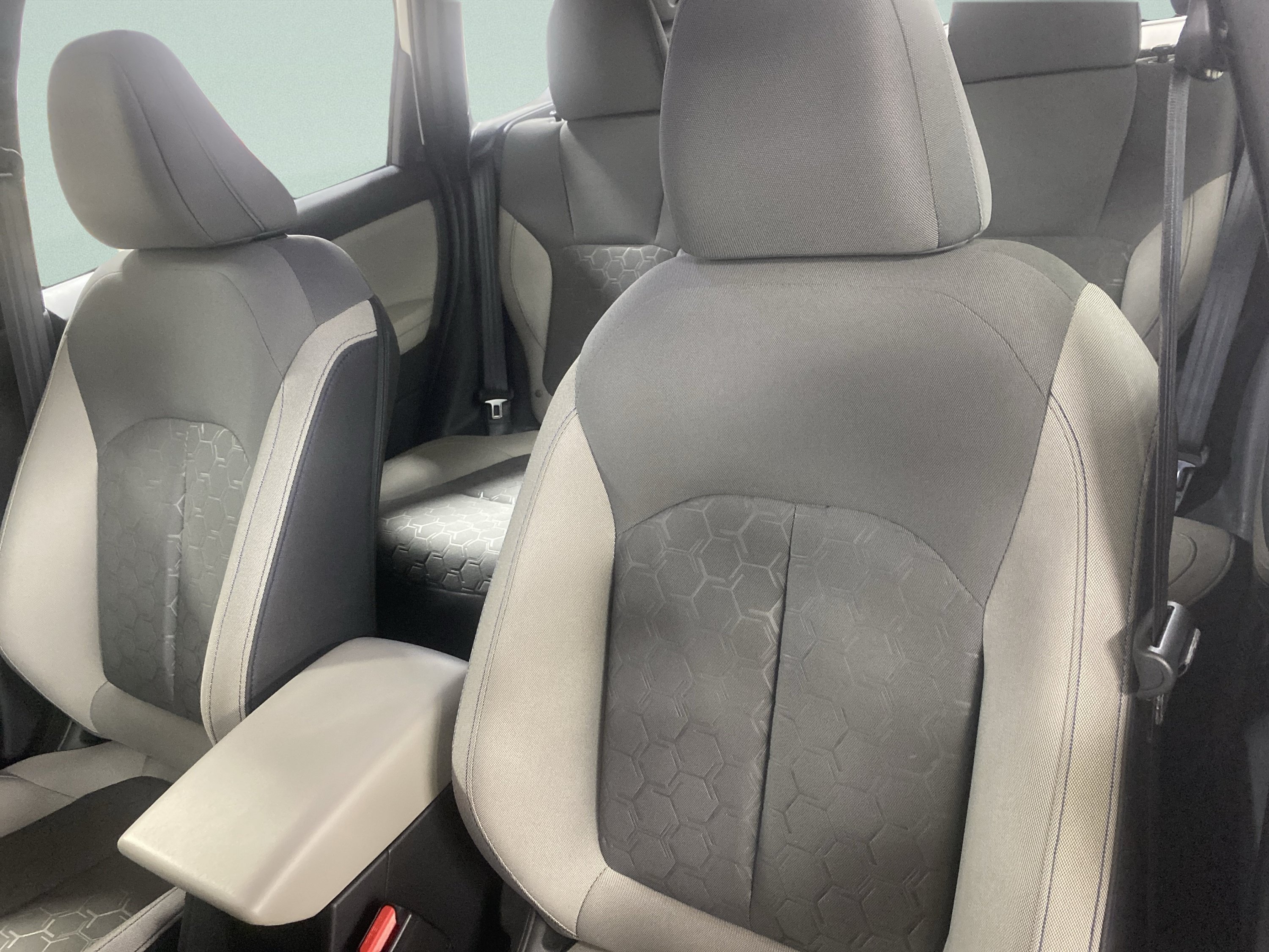 Used 2025 Subaru Forester AWD/4WD image 13