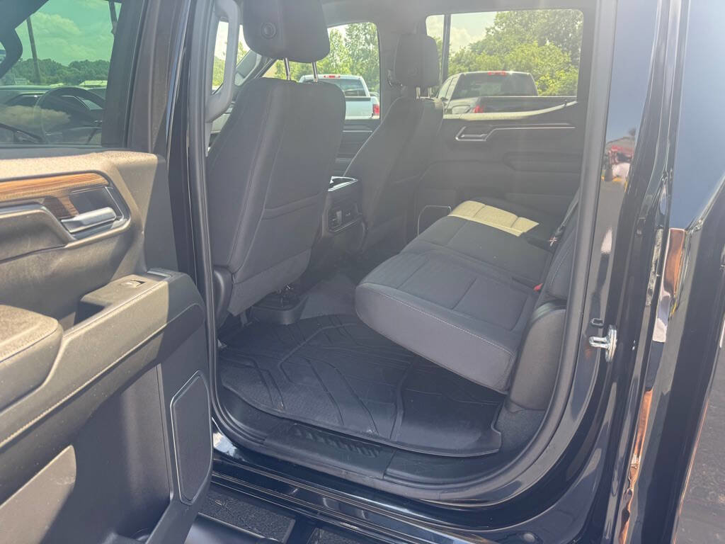 Used 2023 Chevrolet Silverado 1500 RST w/ Redline Edition image 11