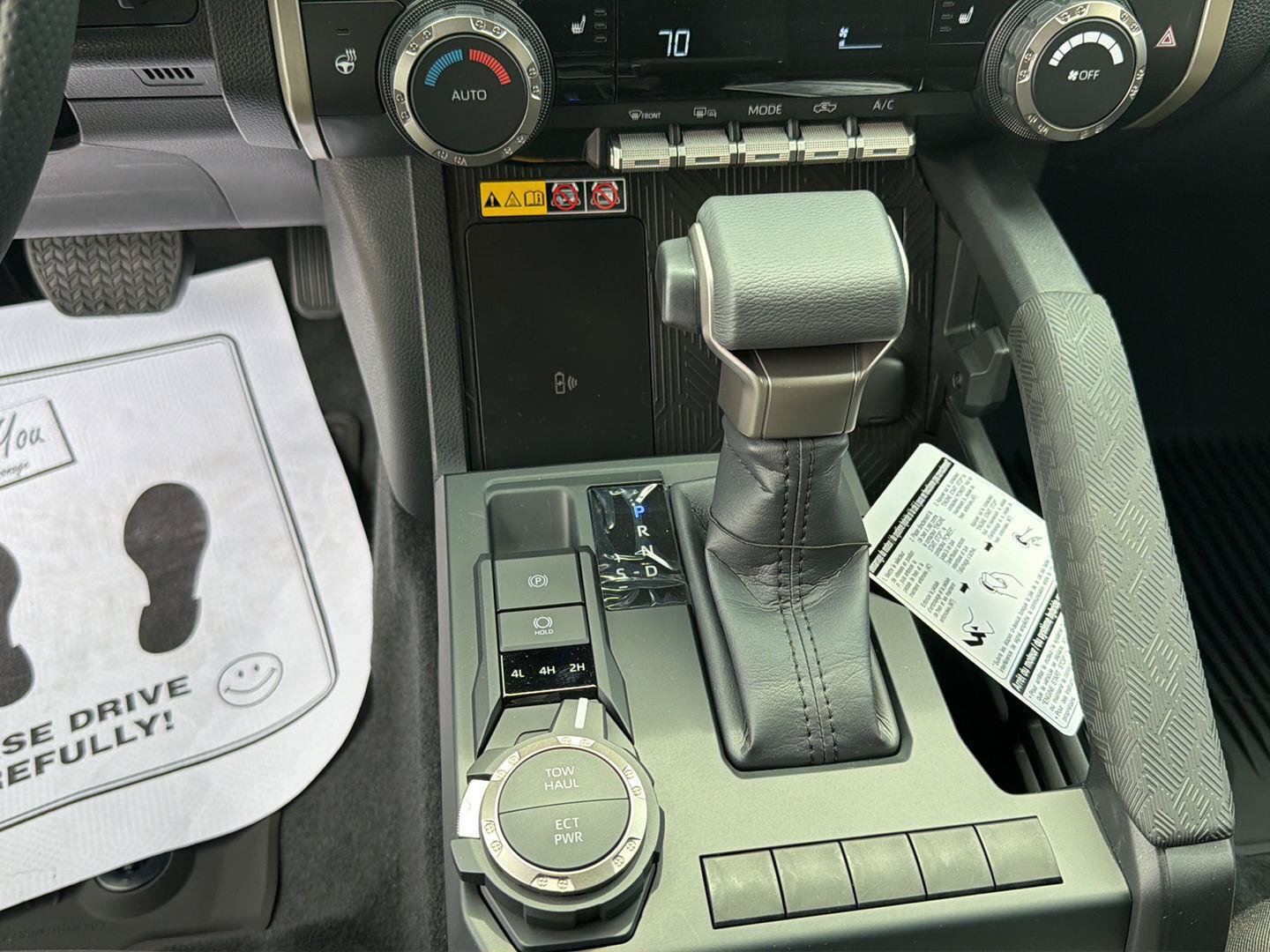 Used 2026 Toyota Tacoma SR5 AWD/4WD image 17