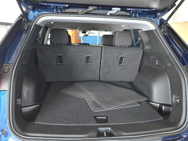 Used 2023 Chevrolet Blazer LT FWD image 22