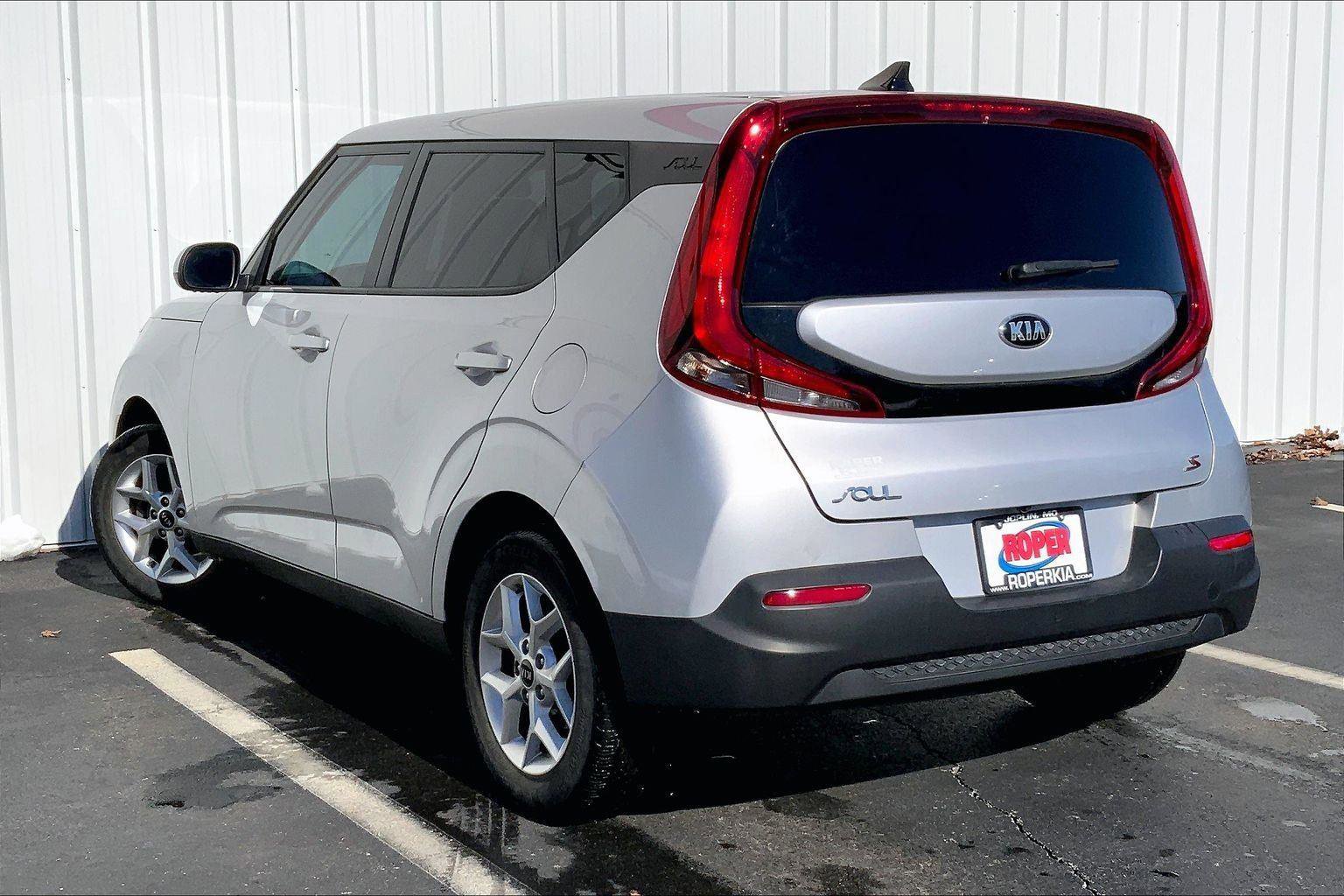 Used 2020 Kia Soul S image 10