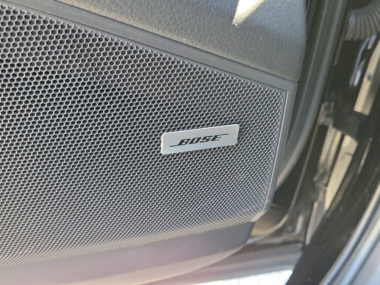 Used 2021 Porsche Cayenne S image 20