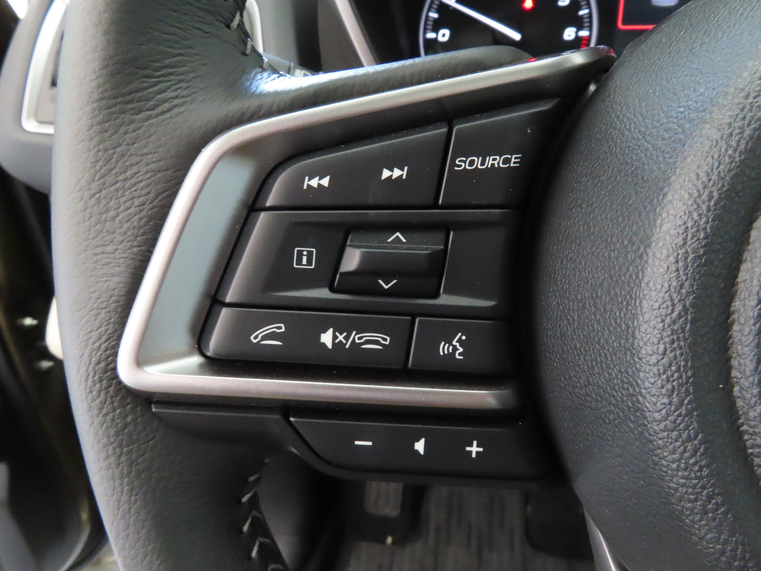 New 2026 Subaru Ascent Limited image 14