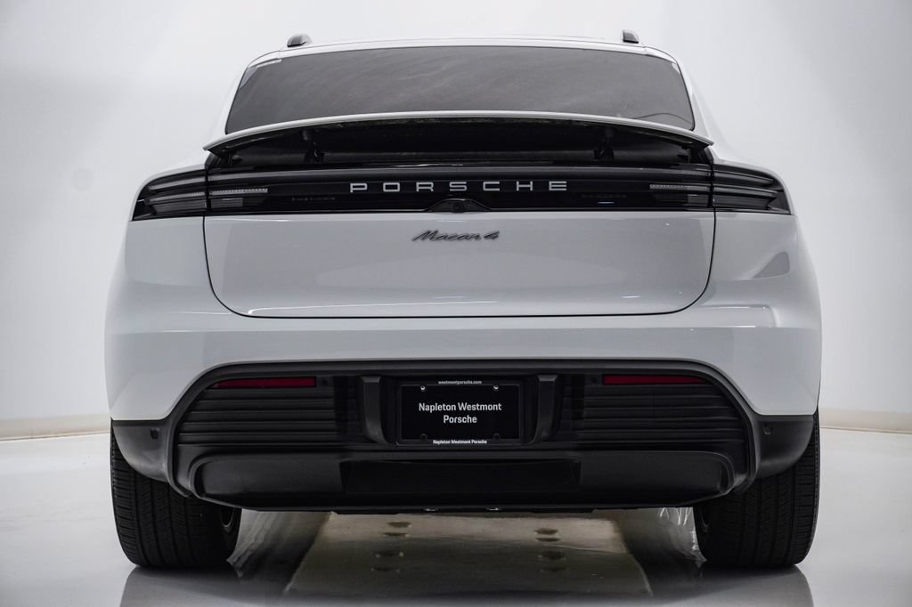 Certified 2025 Porsche Macan 4 Electric AWD/4WD image 10