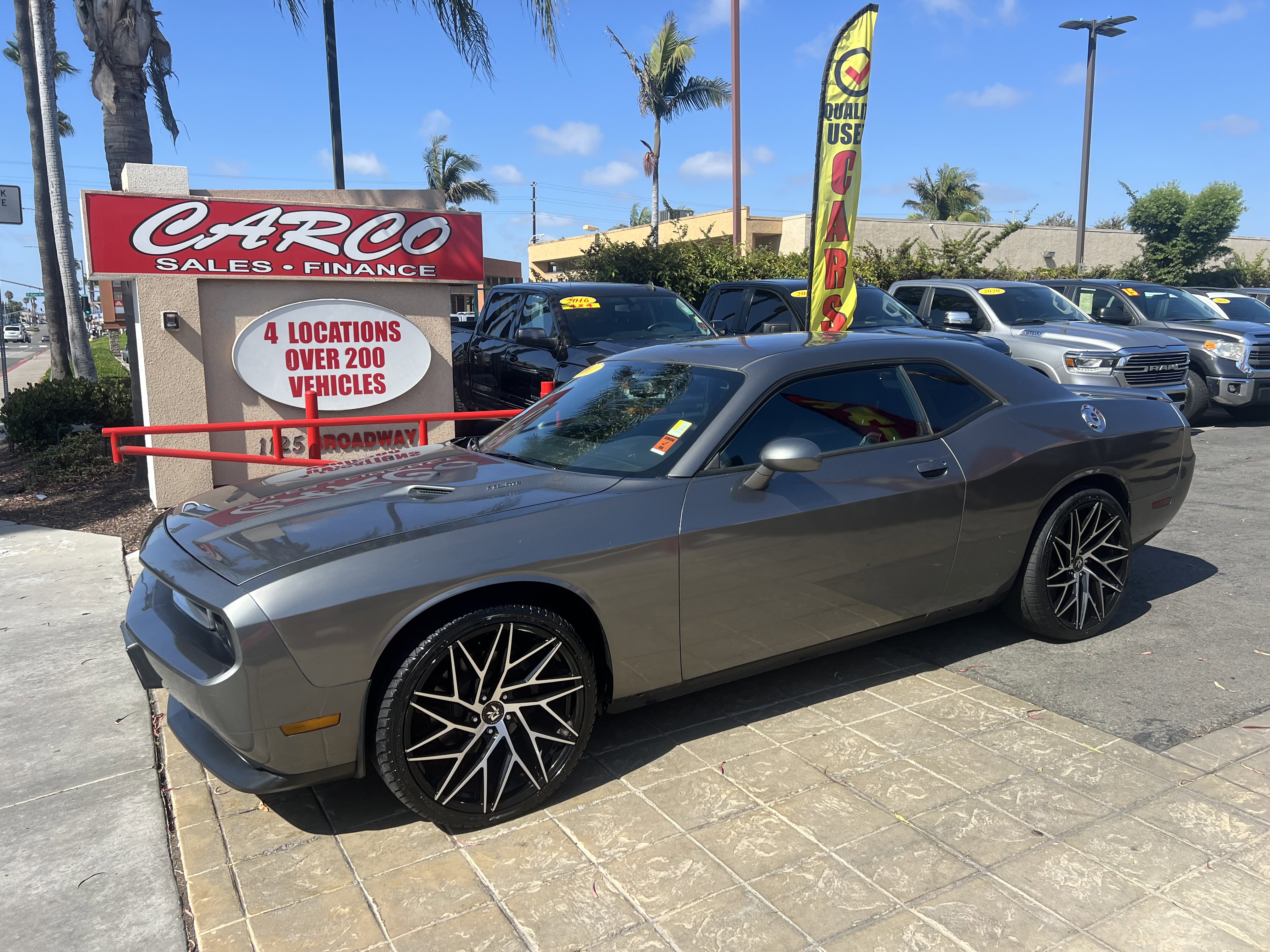 Used 2011 Dodge Challenger R/T RWD image 5