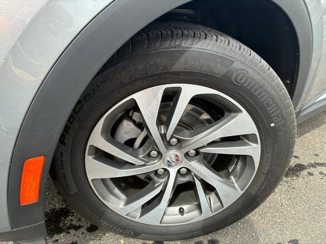 Used 2023 Buick Envision Essence FWD image 10