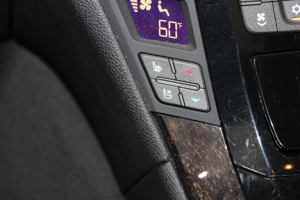 Used 2015 Cadillac CTS V RWD image 42