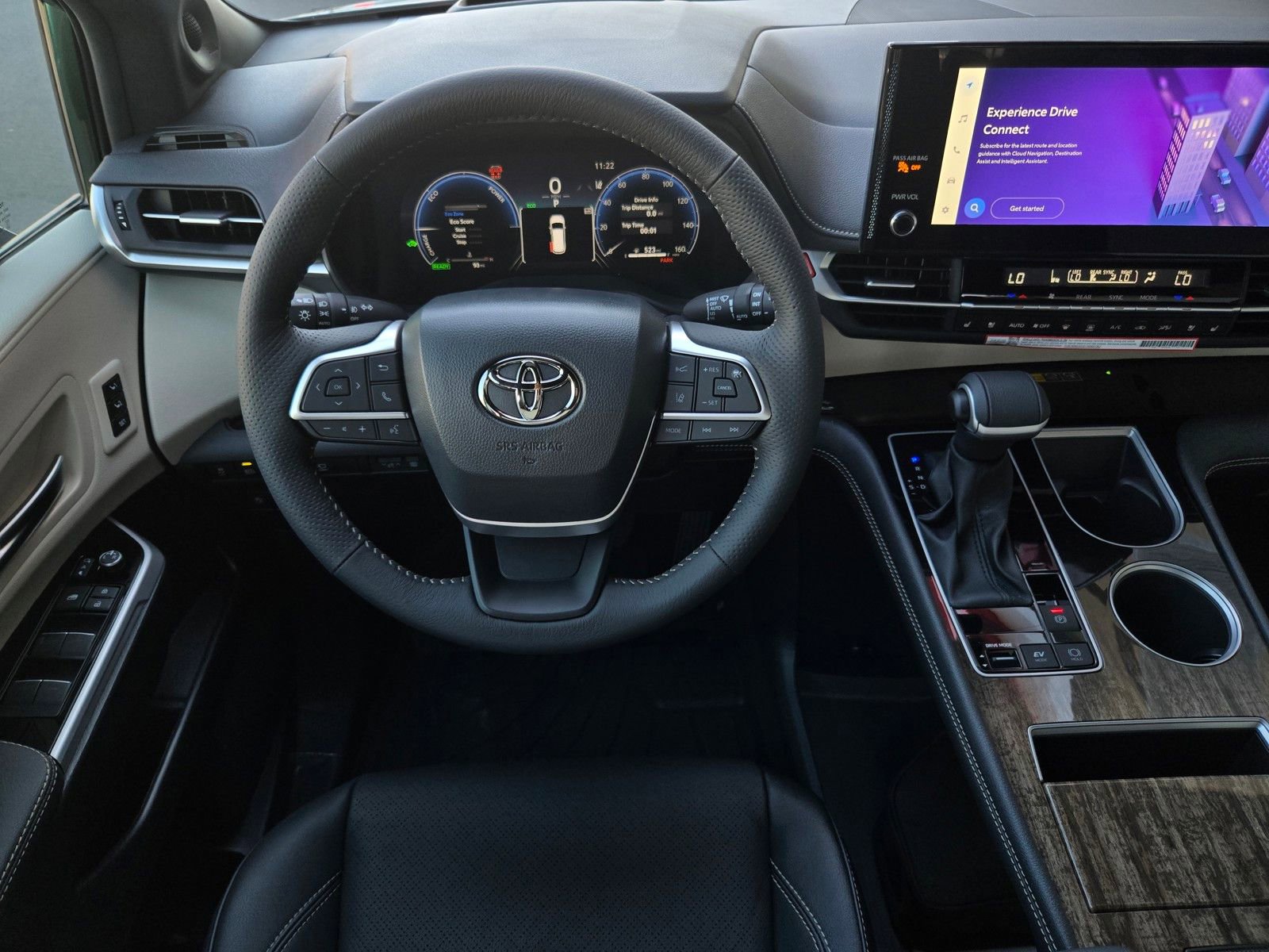 Certified 2026 Toyota Sienna Platinum image 15