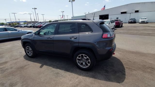 Used 2021 Jeep Cherokee Trailhawk AWD/4WD image 6