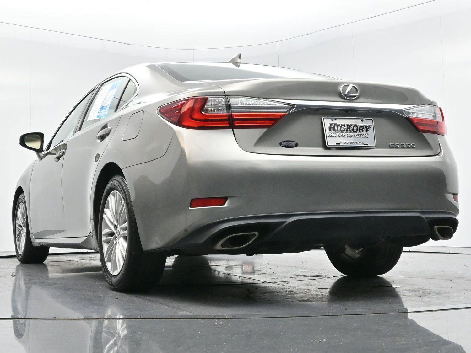 Used 2018 Lexus ES 350 w/ Accessory Package image 43