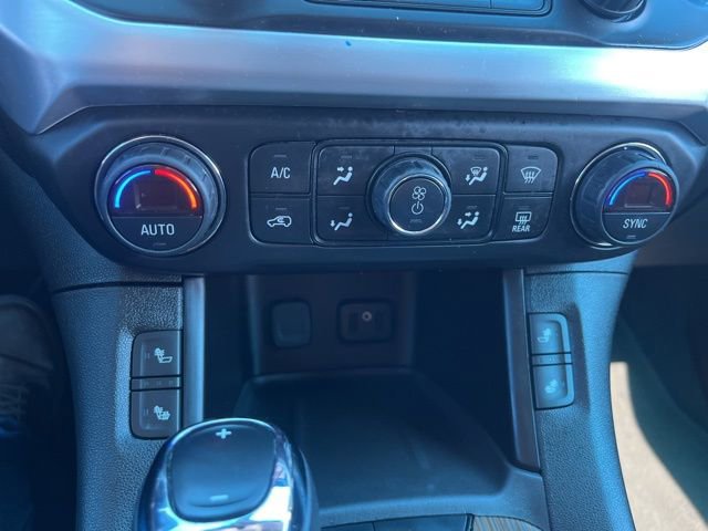 Used 2019 GMC Acadia SLE w/ Driver Alert Package I image 16