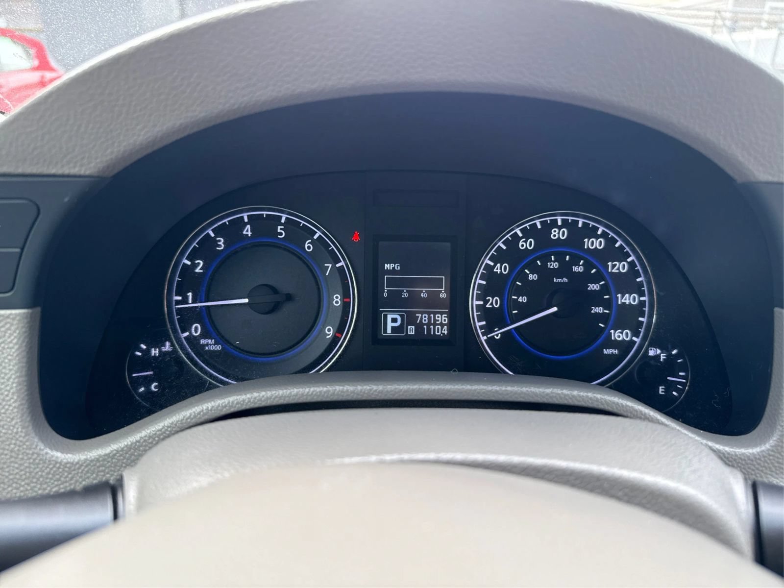 Used 2015 INFINITI Q40 AWD w/ Moonroof Package image 16
