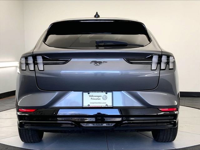 Used 2021 Ford Mustang Mach-E Premium image 4