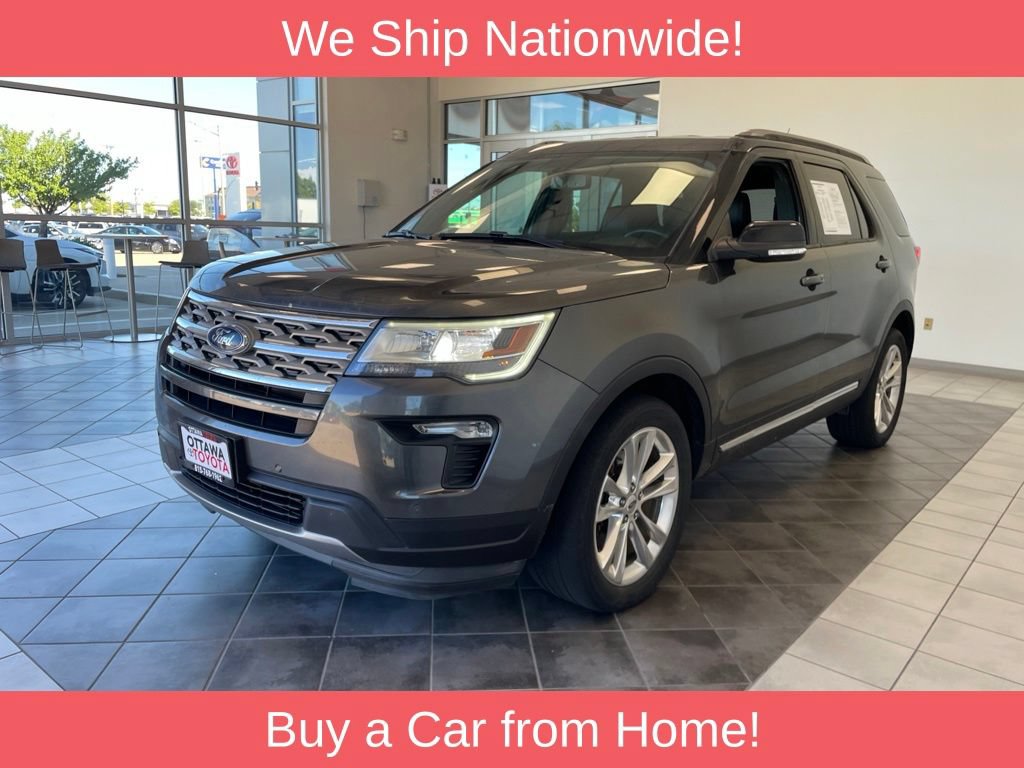 Used 2018 Ford Explorer XLT w/ Equipment Group 202A AWD/4WD image 2