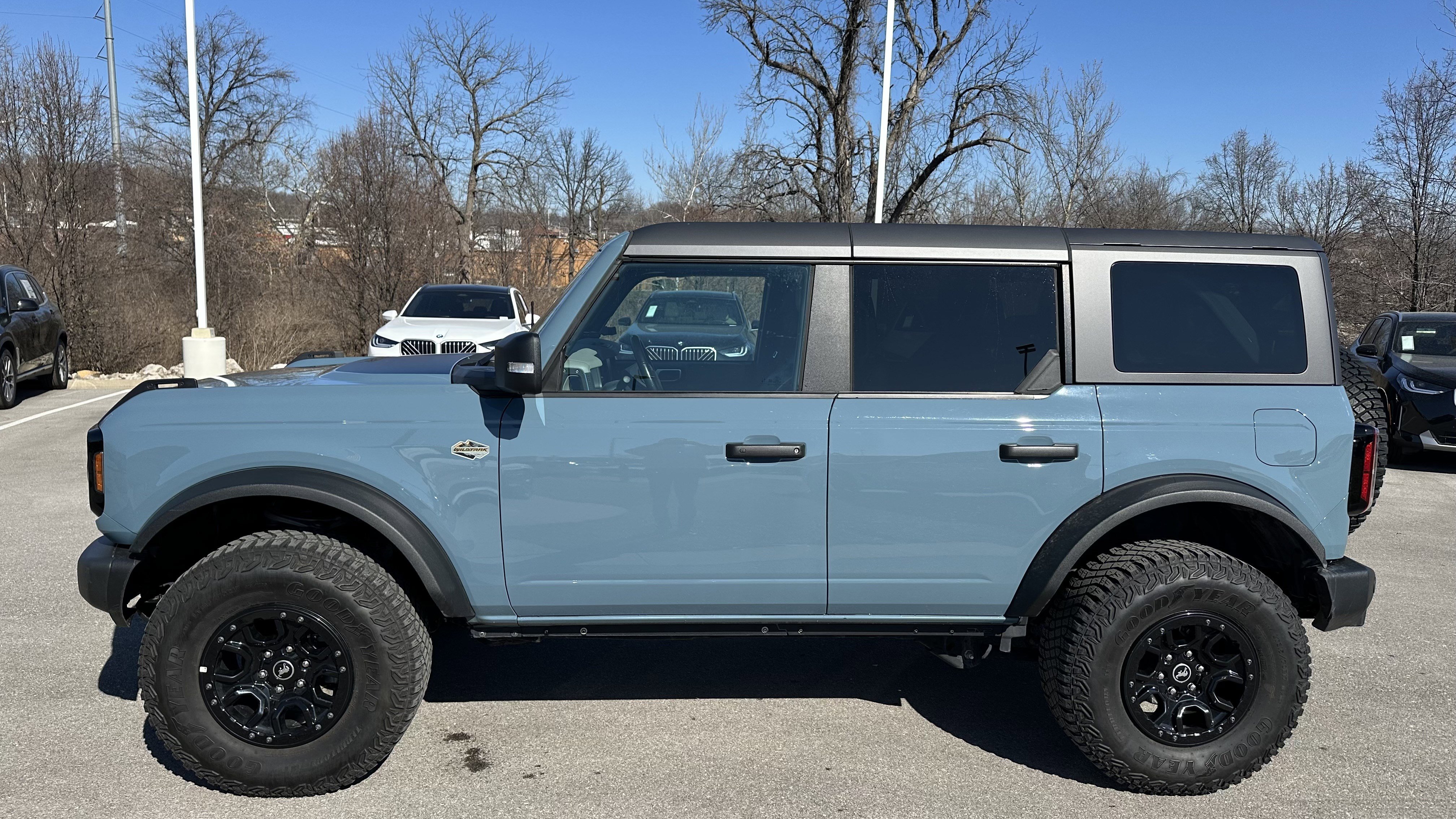 Used 2023 Ford Bronco Wildtrak image 7