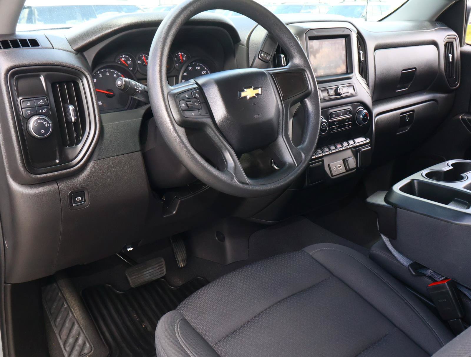Used 2024 Chevrolet Silverado 1500 W/T w/ WT Value Package RWD image 9