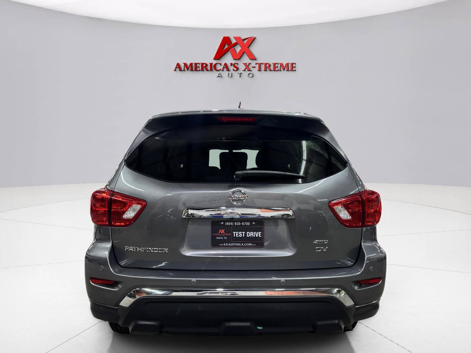 Used 2019 Nissan Pathfinder SV AWD/4WD image 6