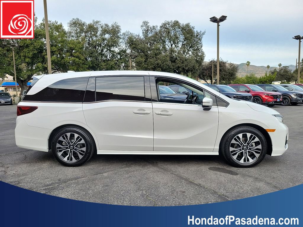 Certified 2026 Honda Odyssey Elite image 4