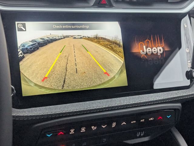 New 2026 Jeep Cherokee Laredo image 15