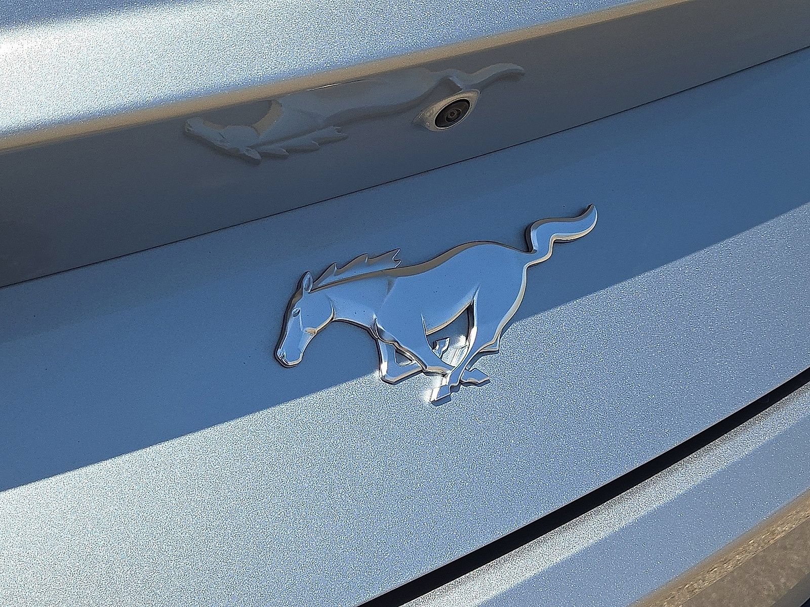 Used 2024 Ford Mustang Coupe RWD image 11
