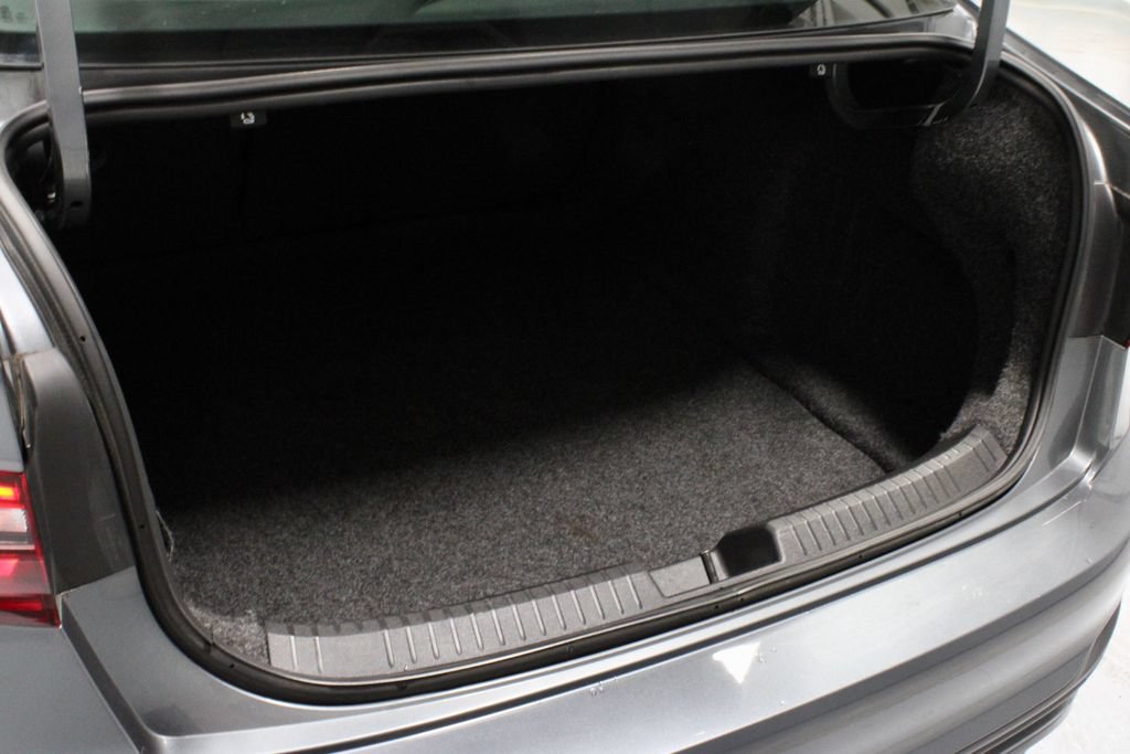 Used 2024 Volkswagen Jetta S FWD image 12