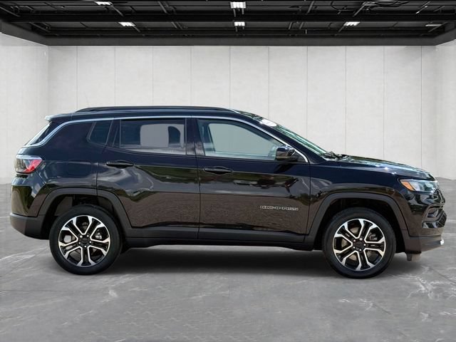 Certified 2023 Jeep Compass Limited AWD/4WD image 6