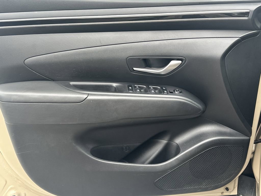 Used 2023 Hyundai Santa Cruz SEL Premium w/ Cargo Package image 10