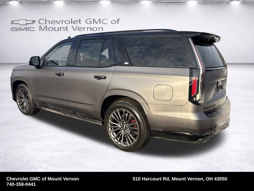 Used 2024 Cadillac Escalade V AWD/4WD image 3