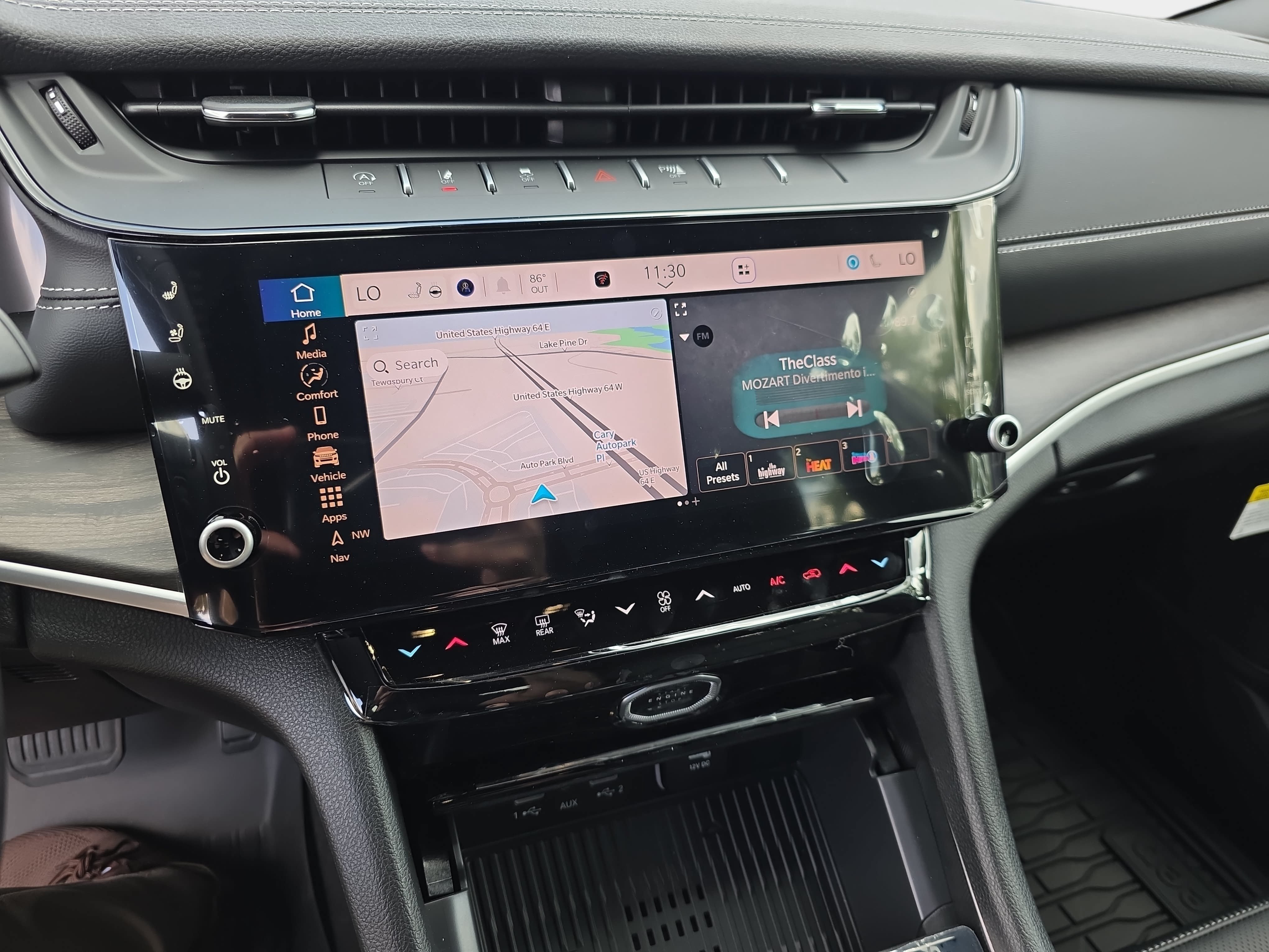 New 2026 Jeep Grand Cherokee Limited AWD/4WD image 18