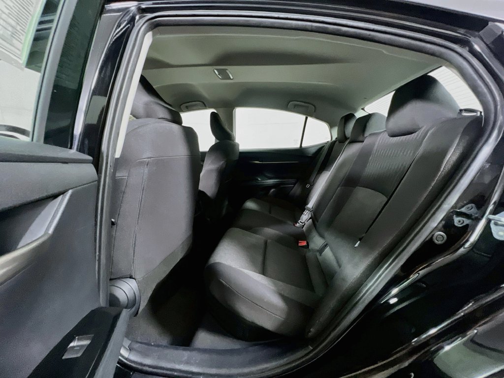 Used 2025 Toyota Camry LE FWD image 25