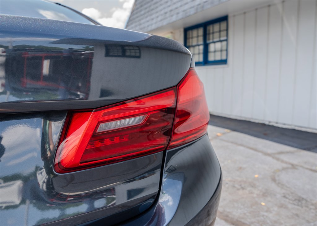 Used 2019 BMW 530i w/ Convenience Package RWD image 11