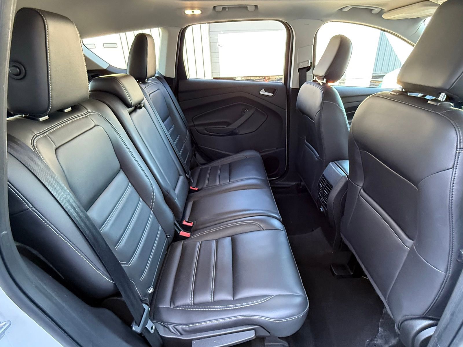 Used 2019 Ford Escape SEL image 14