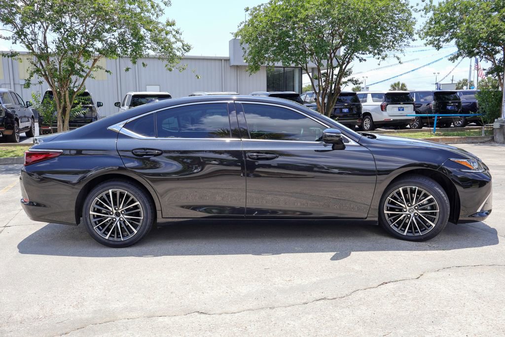 Used 2023 Lexus ES 350 w/ Premium Package FWD image 24