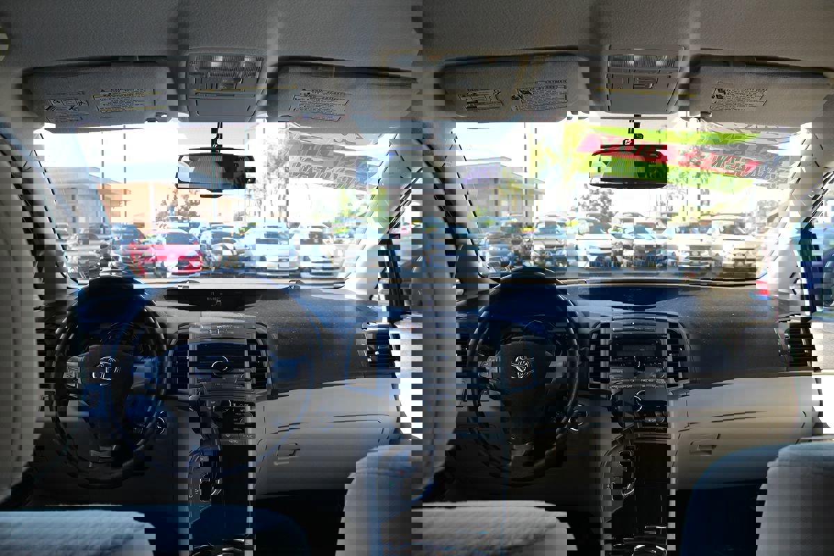 Used 2009 Toyota Venza image 25