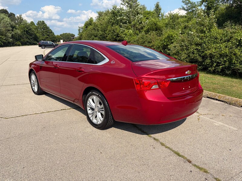 Used 2014 Chevrolet Impala LT w/ Convenience Package FWD image 3